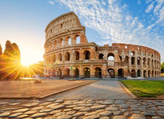 Tại sao nên chọn đi du lịch Châu Âu vào mùa hè? Tại sao nên chọn đi du lịch Châu Âu vào mùa hè?