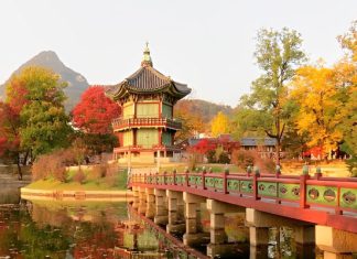 Khám phá top 5 cung điện uy nghi và tráng lệ khi du lịch Hàn Quốc Khám phá top 5 cung điện uy nghi và tráng lệ khi du lịch Hàn Quốc